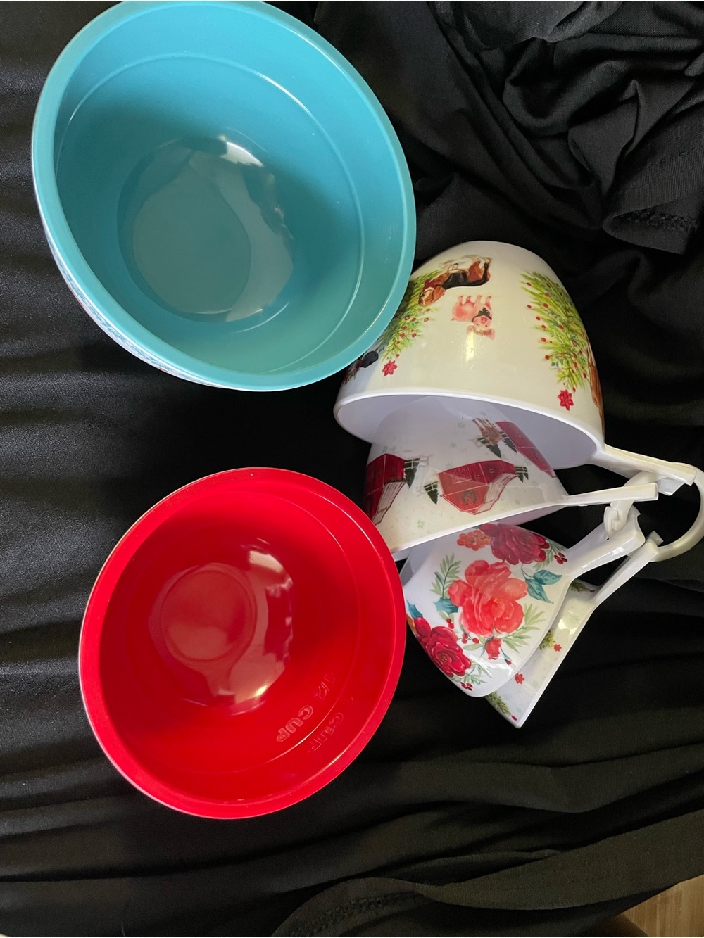 Pioneer Woman Christmas Melamine Colorful Measuring Cups and Bowls Set